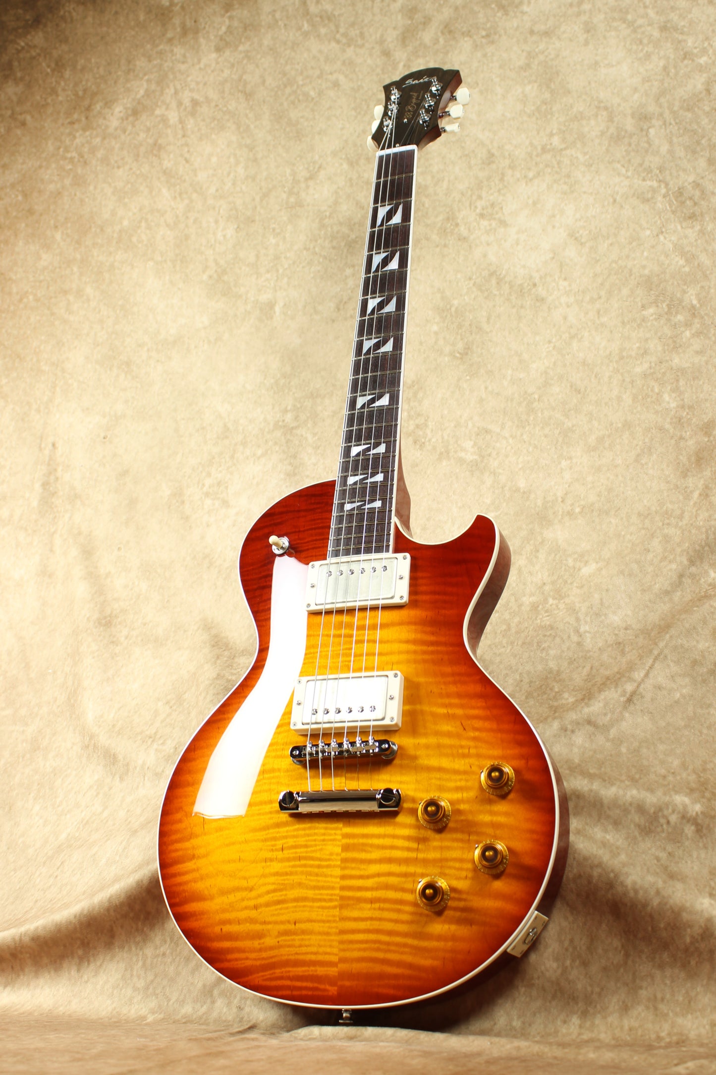 33BEYOND Tea Burst / HH / #25 015