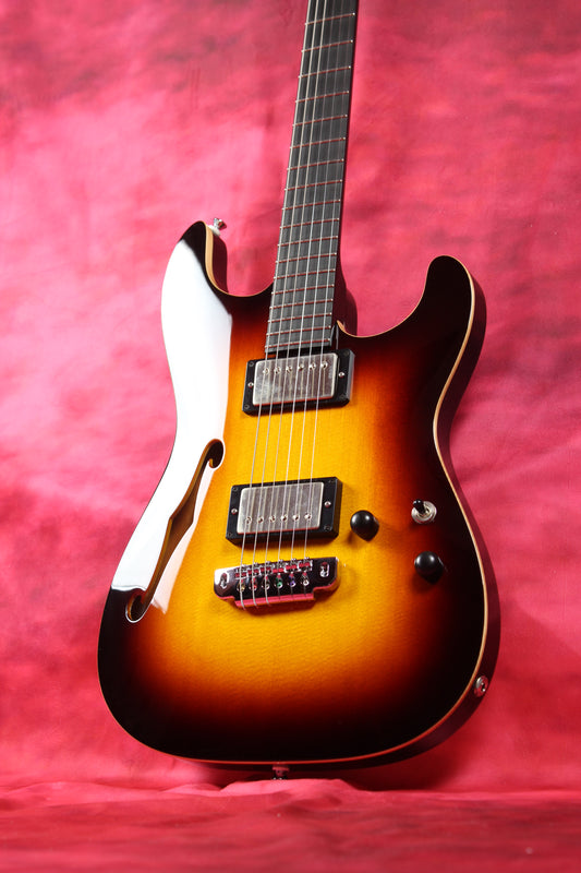 622BEYOND Dark Burst / Spruce Top / HH / #252939