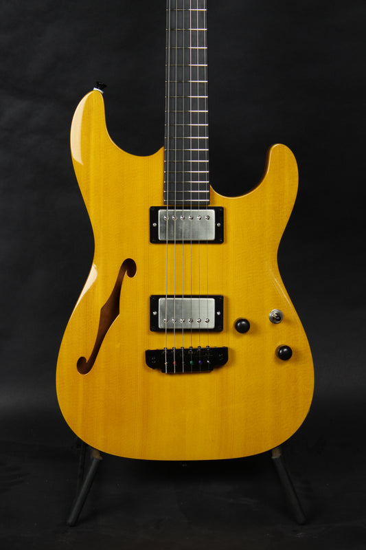 622BEYOND Vintage Natural / Spruce Top / HH / #242624