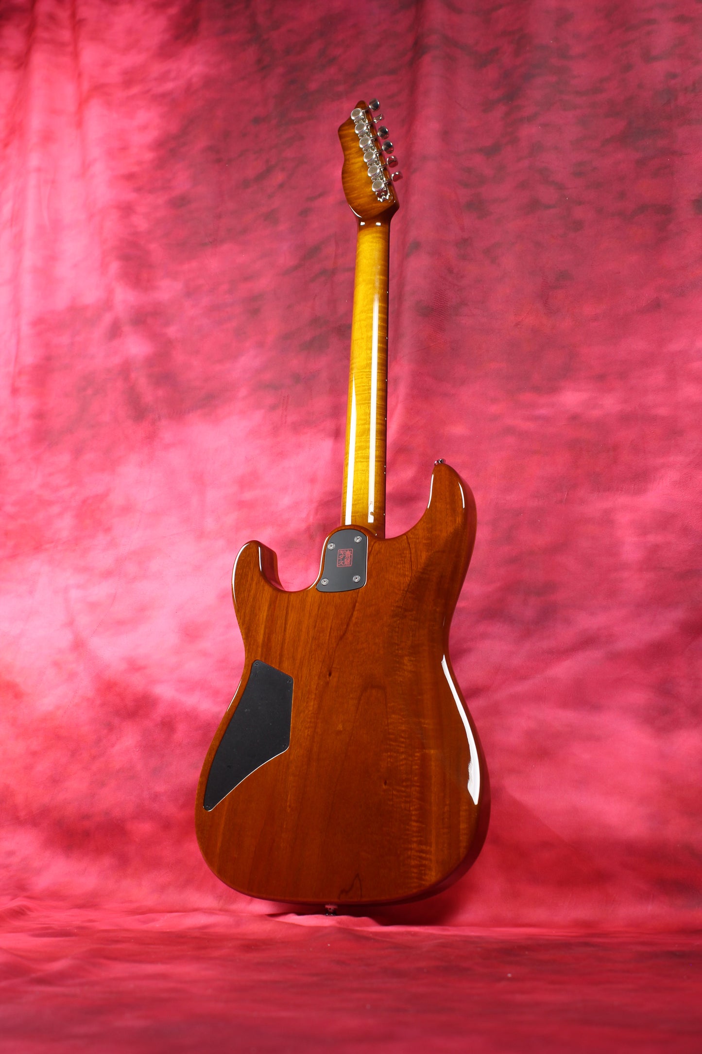 622BEYOND Tea Burst / Spruce Top / SS / #242753