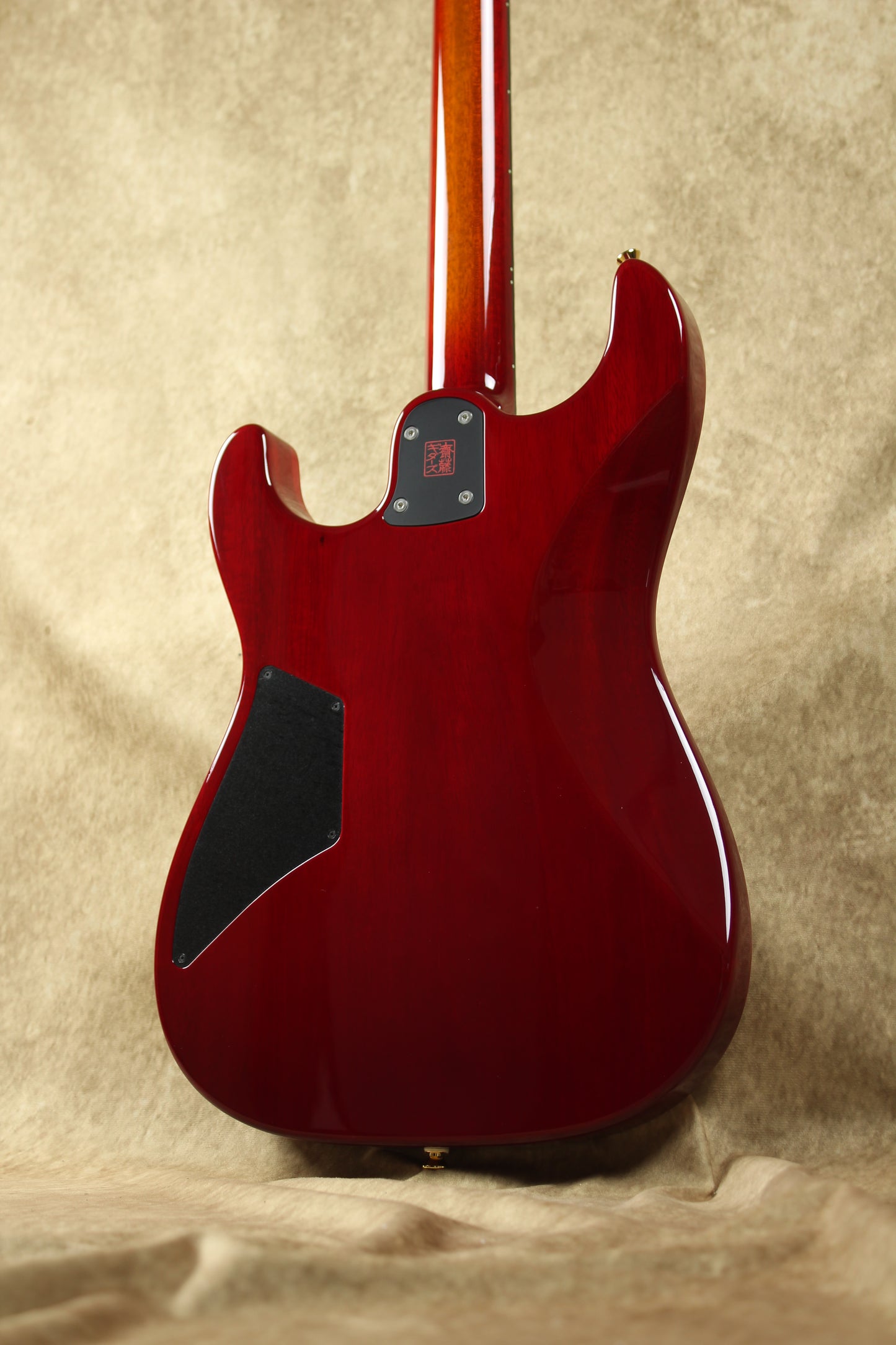 622BEYOND Cherry Burst / Spruce Top-Mahogany Neck / HH / #252936
