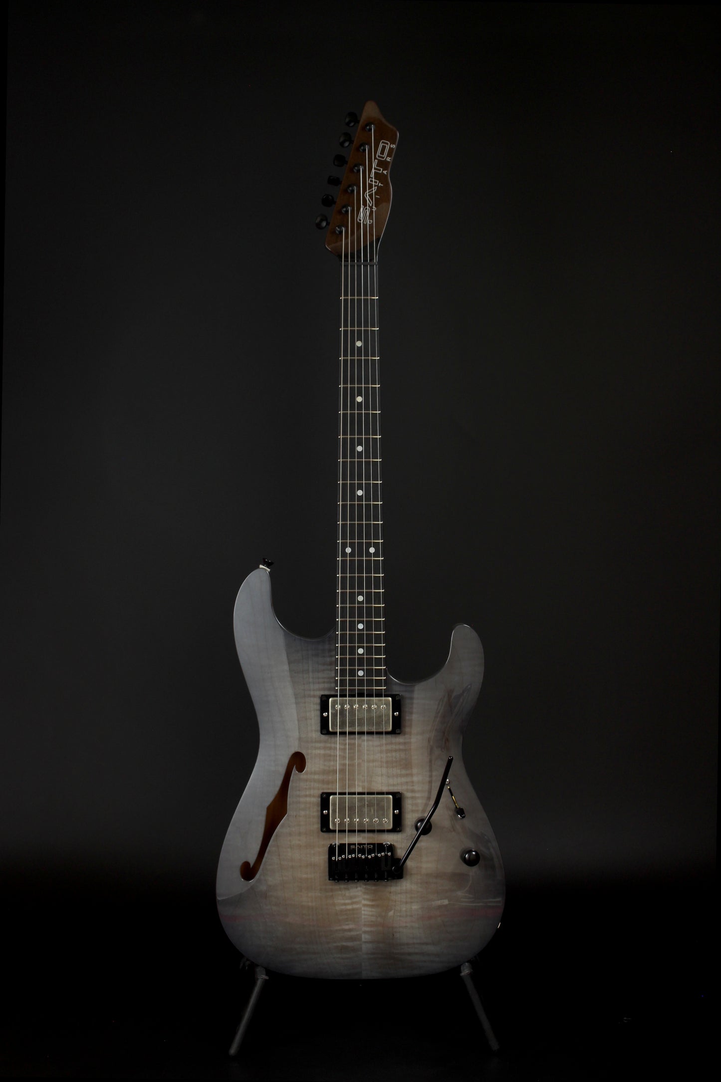 622BEYOND Trans Black / Tremolo / HH / #253210
