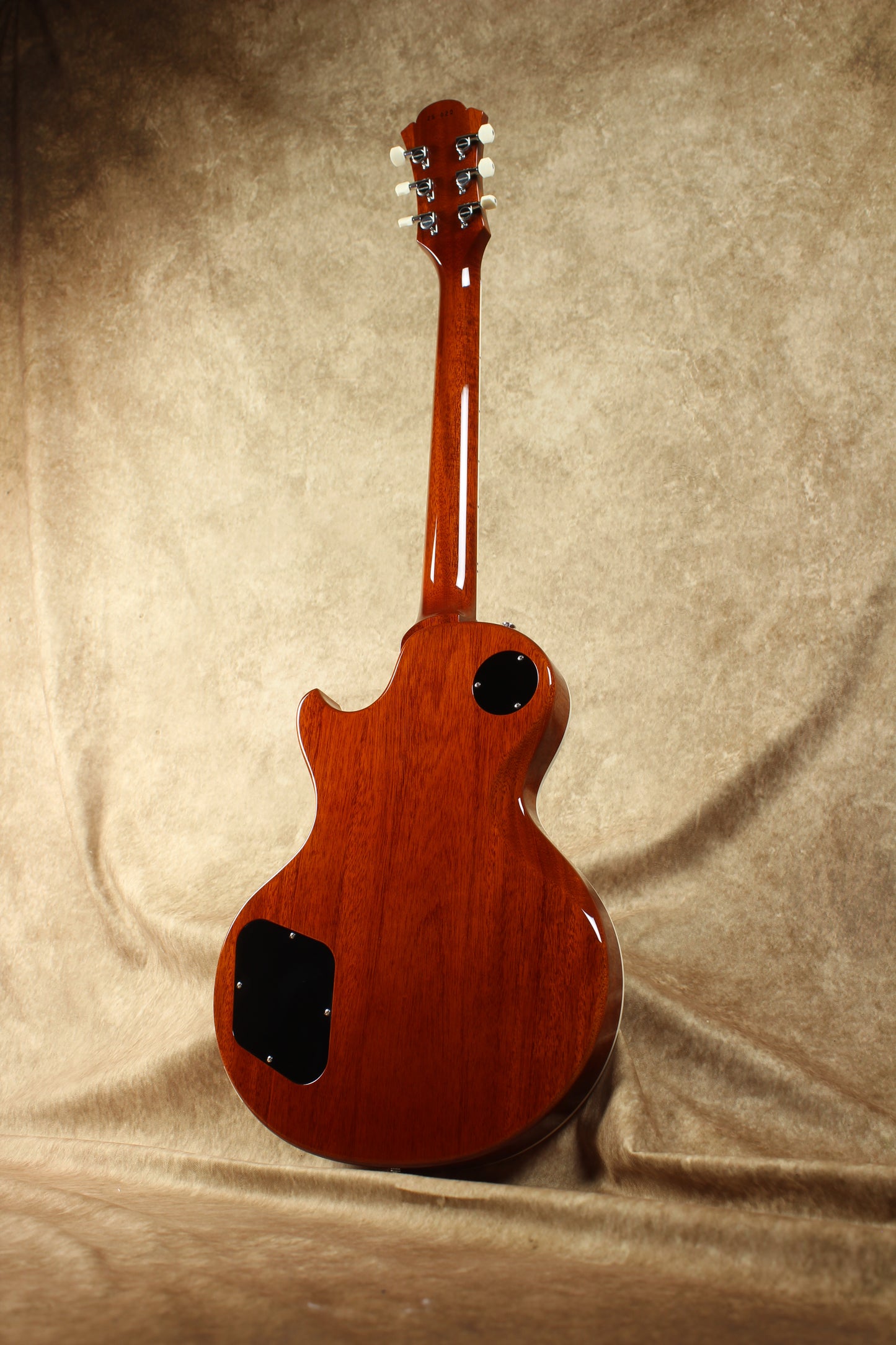 33BEYOND Green Burst / HH / #25 020