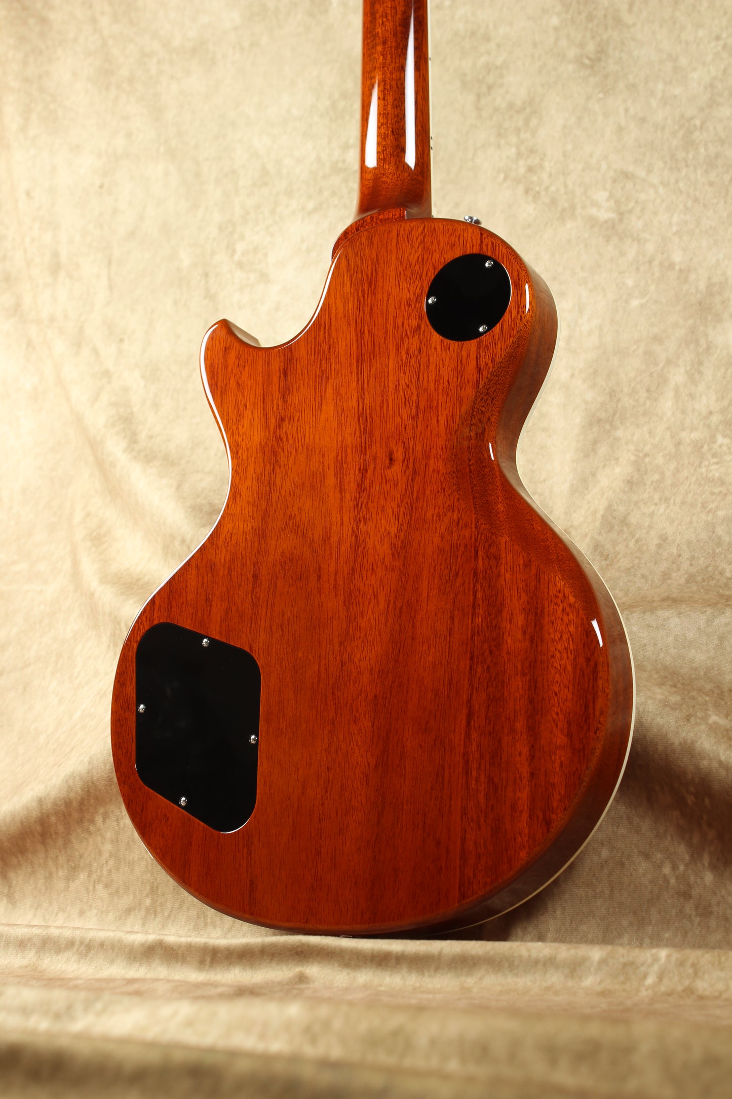 33BEYOND Green Burst / HH / #25 023