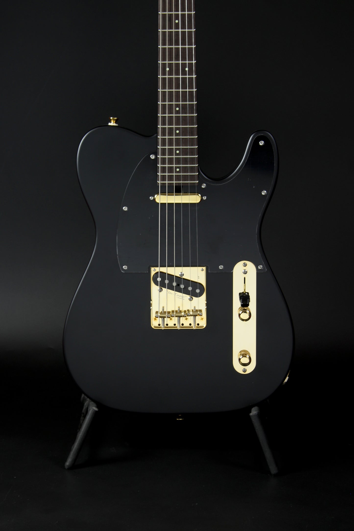 S-622CST Black / Alder-Wenge / SS / Black Guard