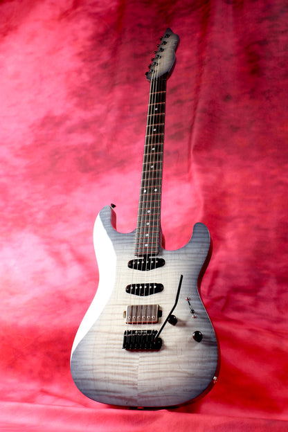 622BEYOND Trans Black / Solid-Tremolo / SSH / #263560