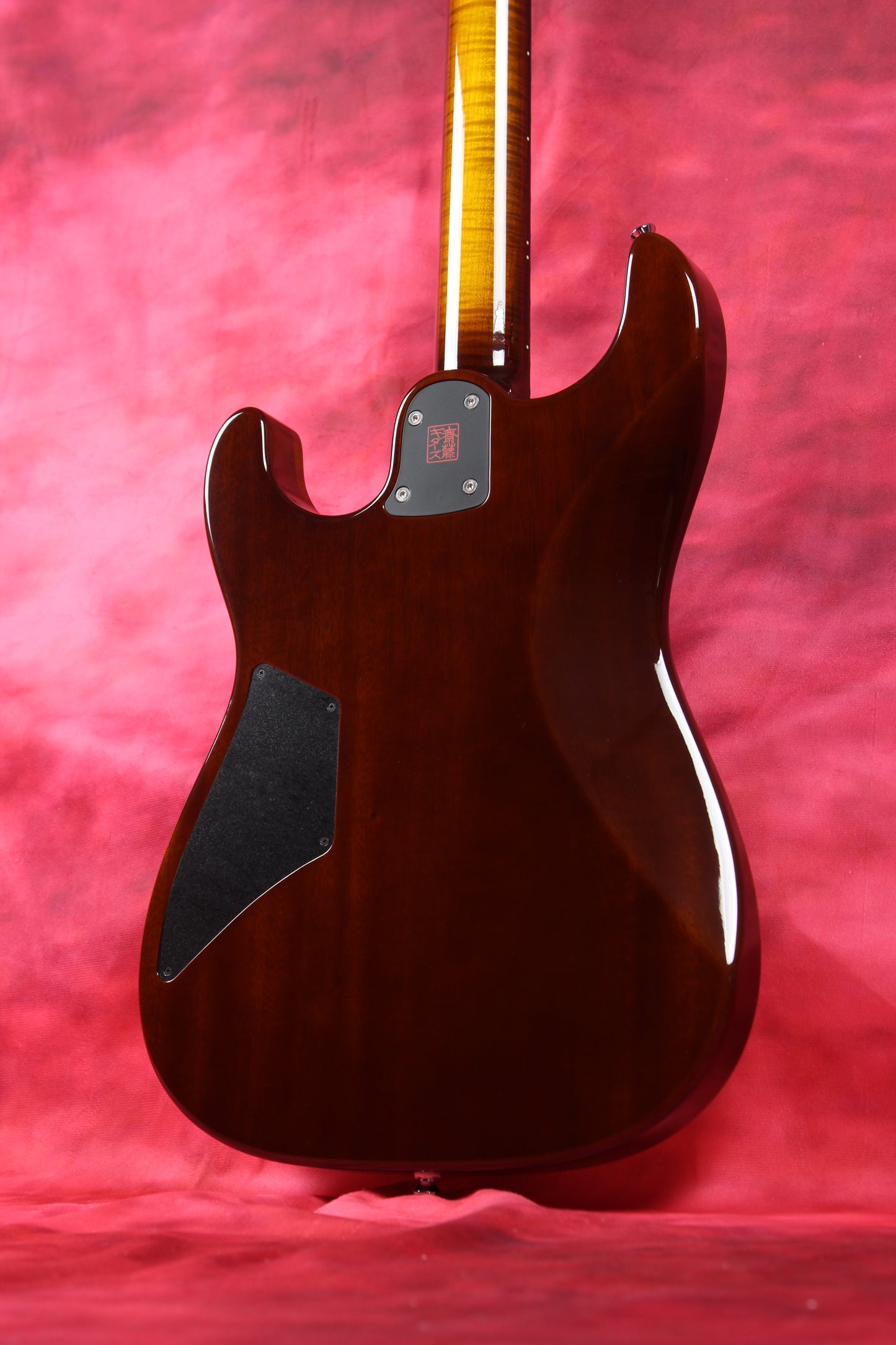 622BEYOND Tea Burst / Maple Top / HH / #242932