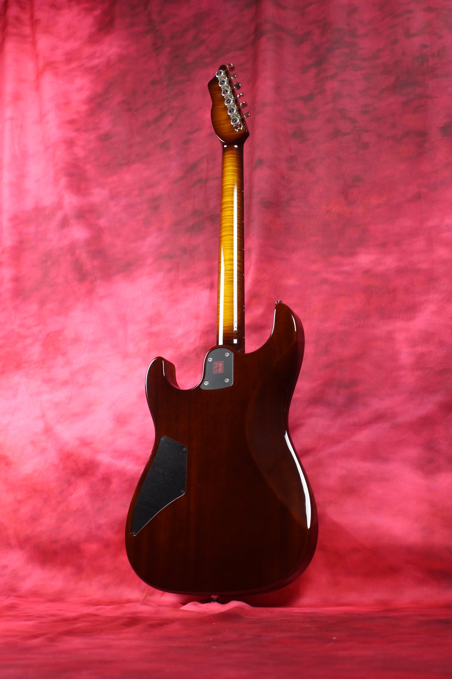 622BEYOND Tea Burst / Maple Top / HH / #242932