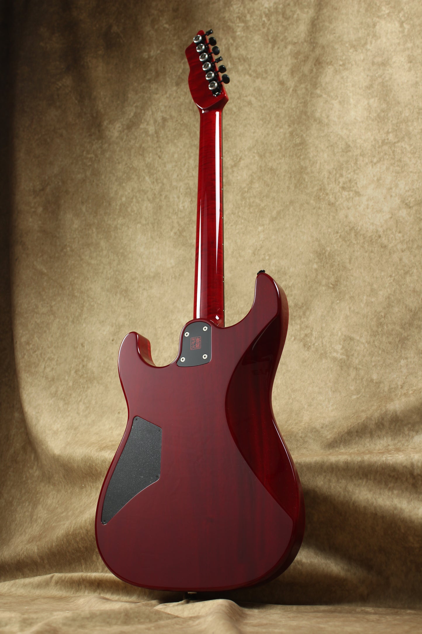 622BEYOND Trans Red / Maple Top / HH / #242894