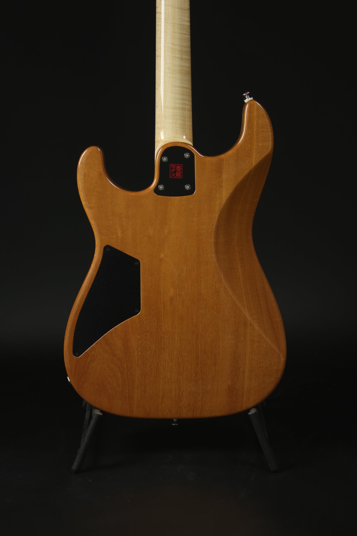 622BEYOND Naked / Maple Top / HH / #242933