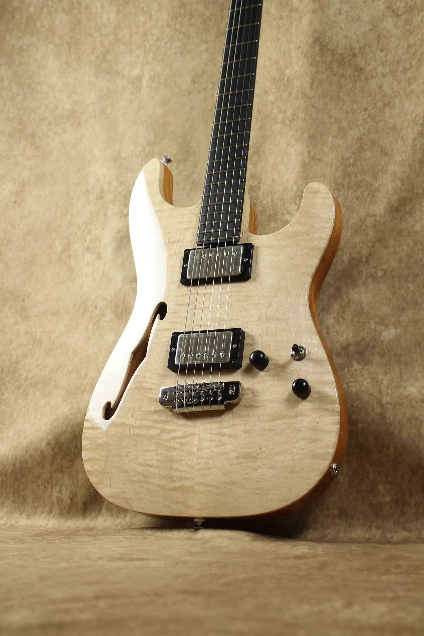 622BEYOND Naked / Maple Top / HH / #252934