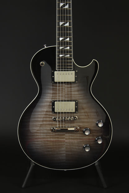 33BEYOND Black Burst / HH / #25 024