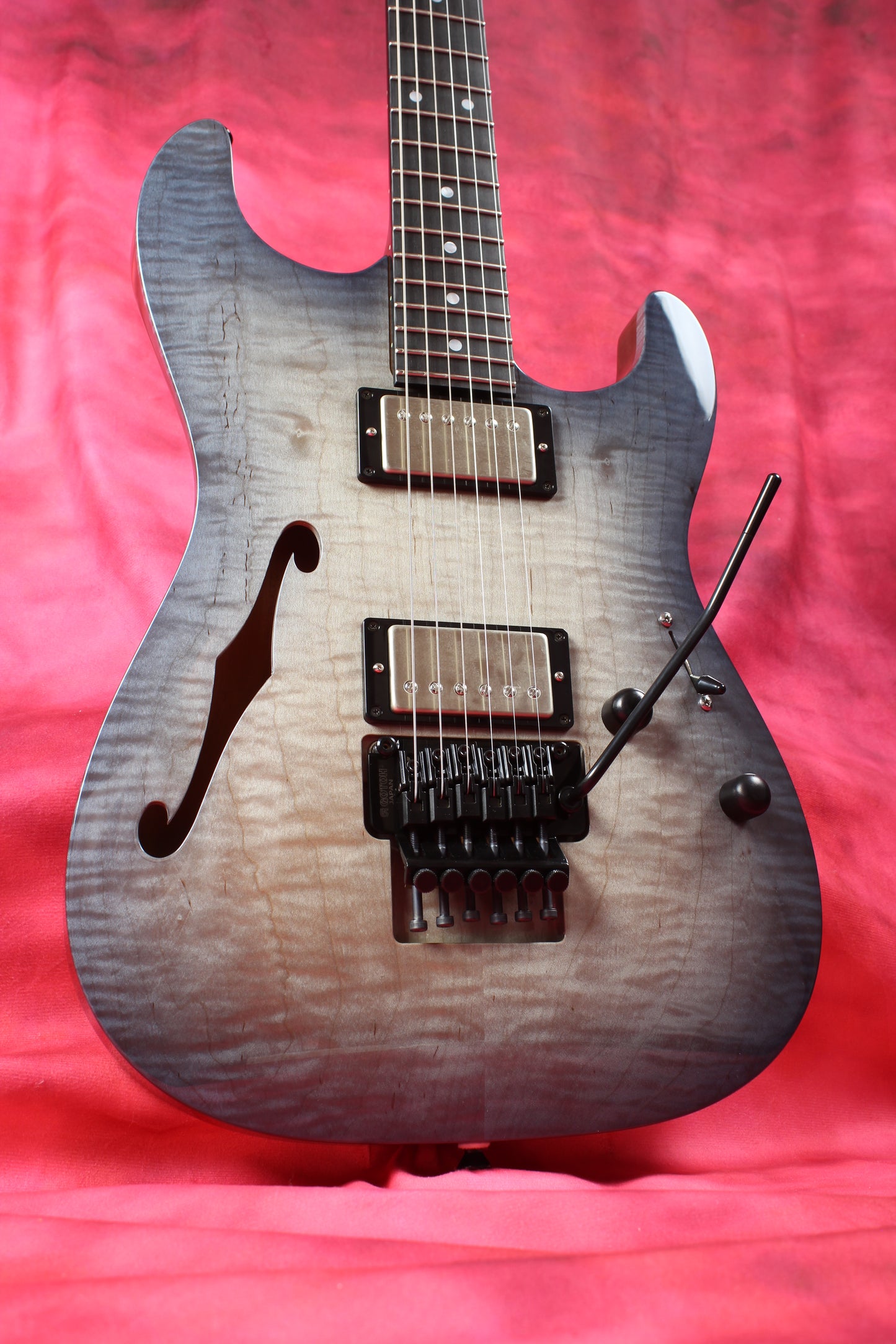 622BEYOND Trans Black / Lock Tremolo / HH / #263397