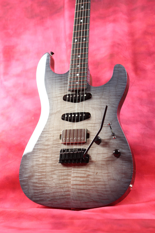 622BEYOND Trans Black / Solid-Tremolo / SSH / #253360