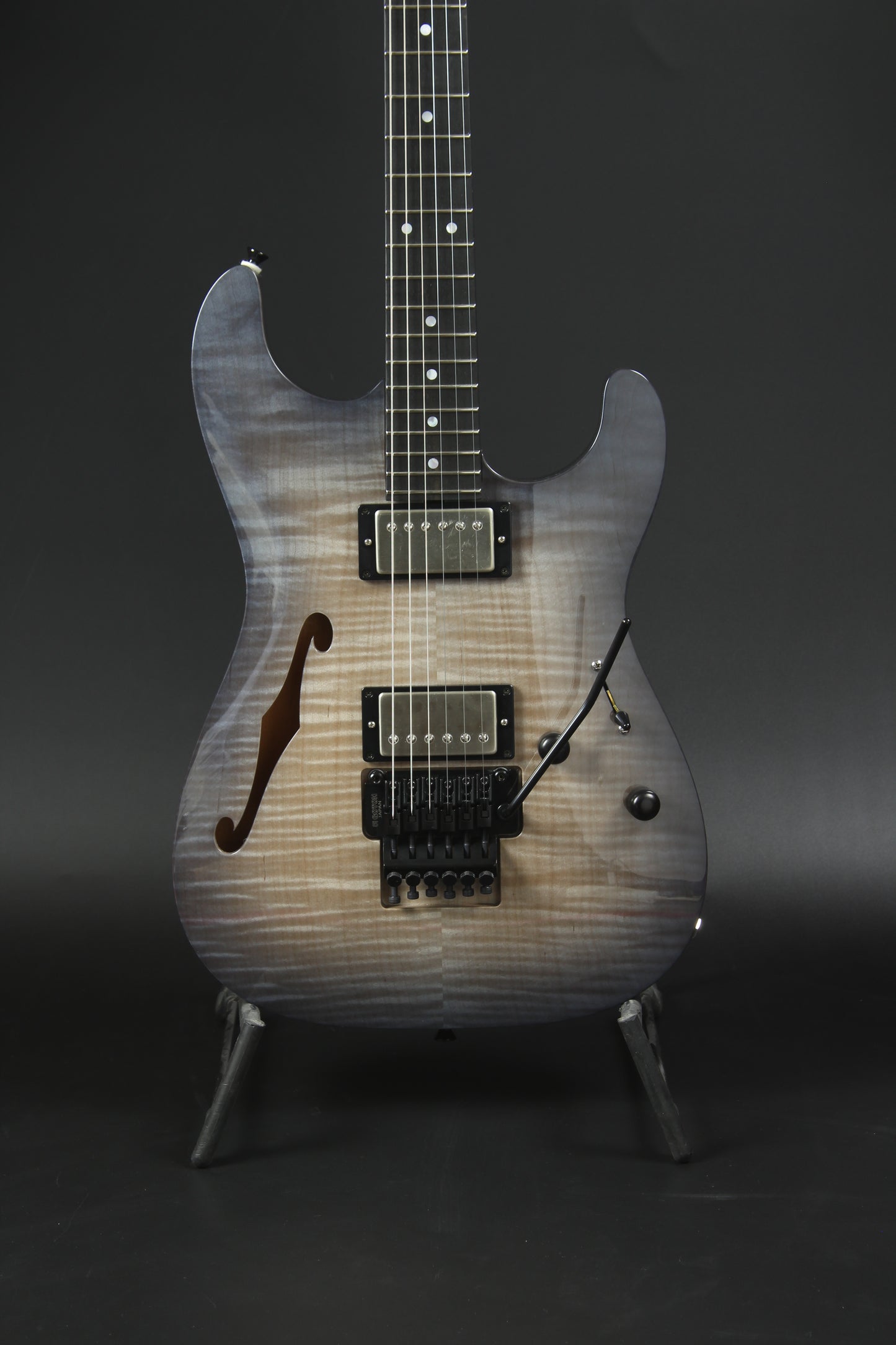 622BEYOND Trans Black / Lock Tremolo / HH / #263427
