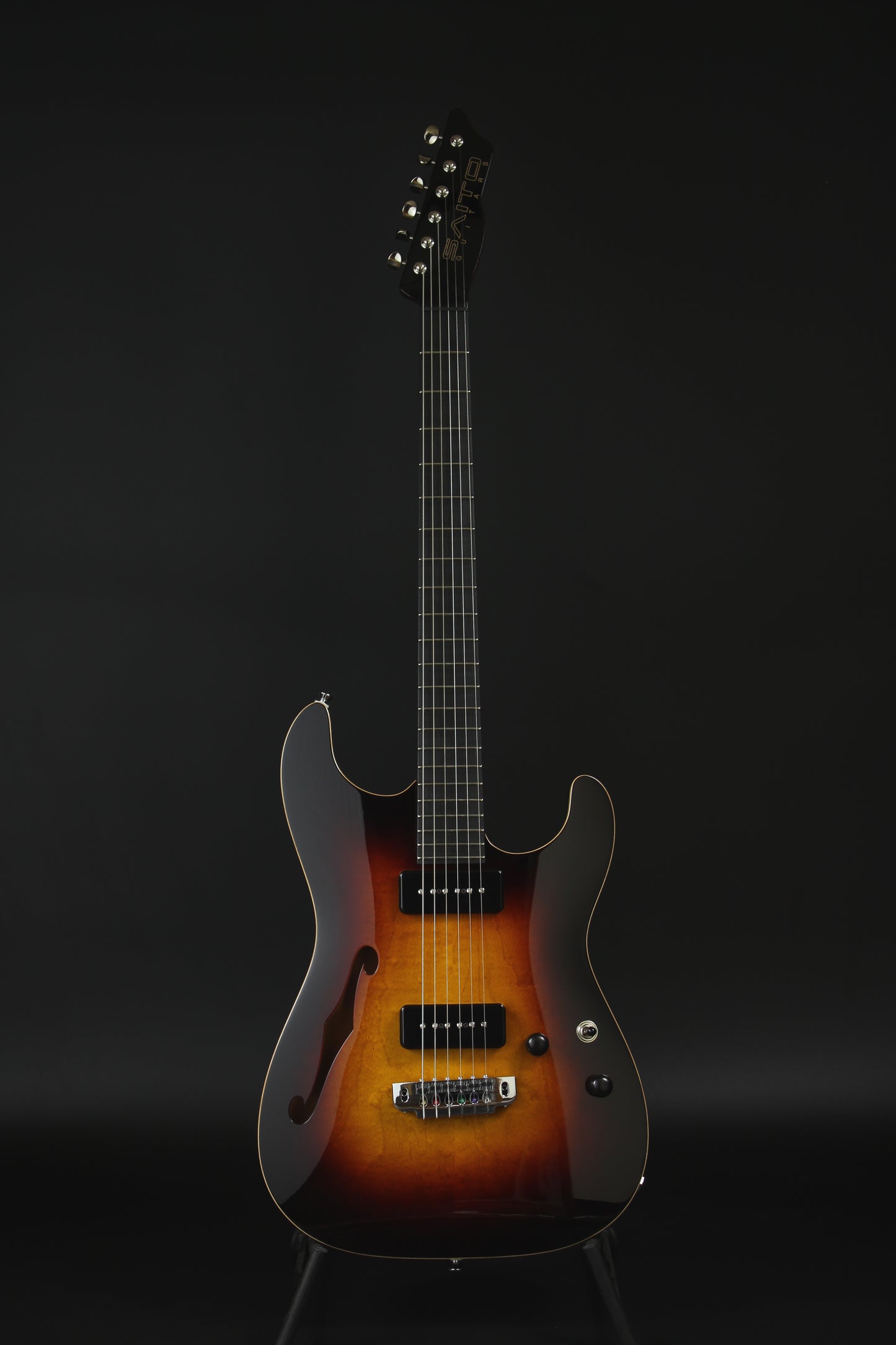 622BEYOND Dark Burst / Maple Top-Mahogany Neck / SS / #242788