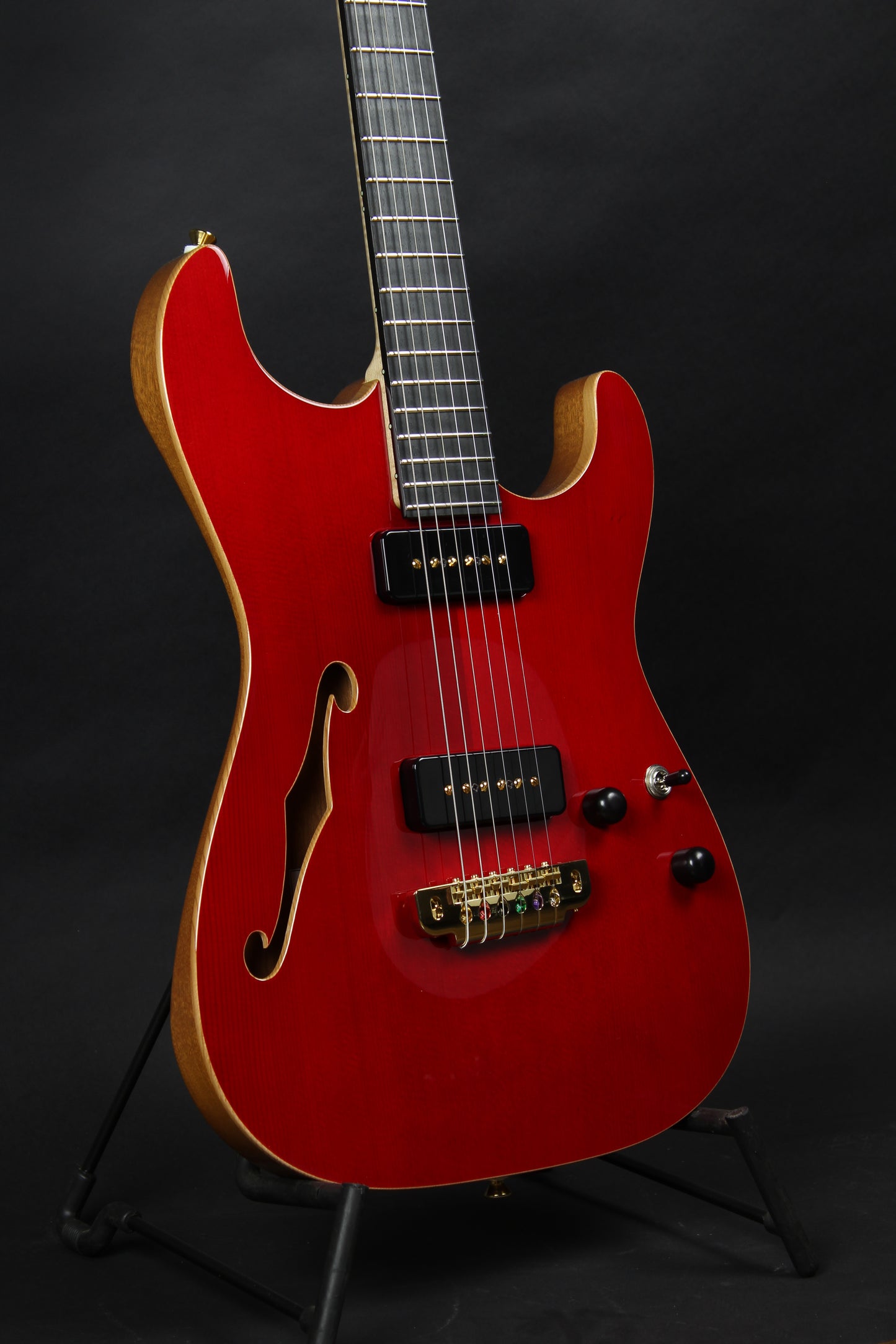 622BEYOND Trans Red / Spruce Top / SS / #232523