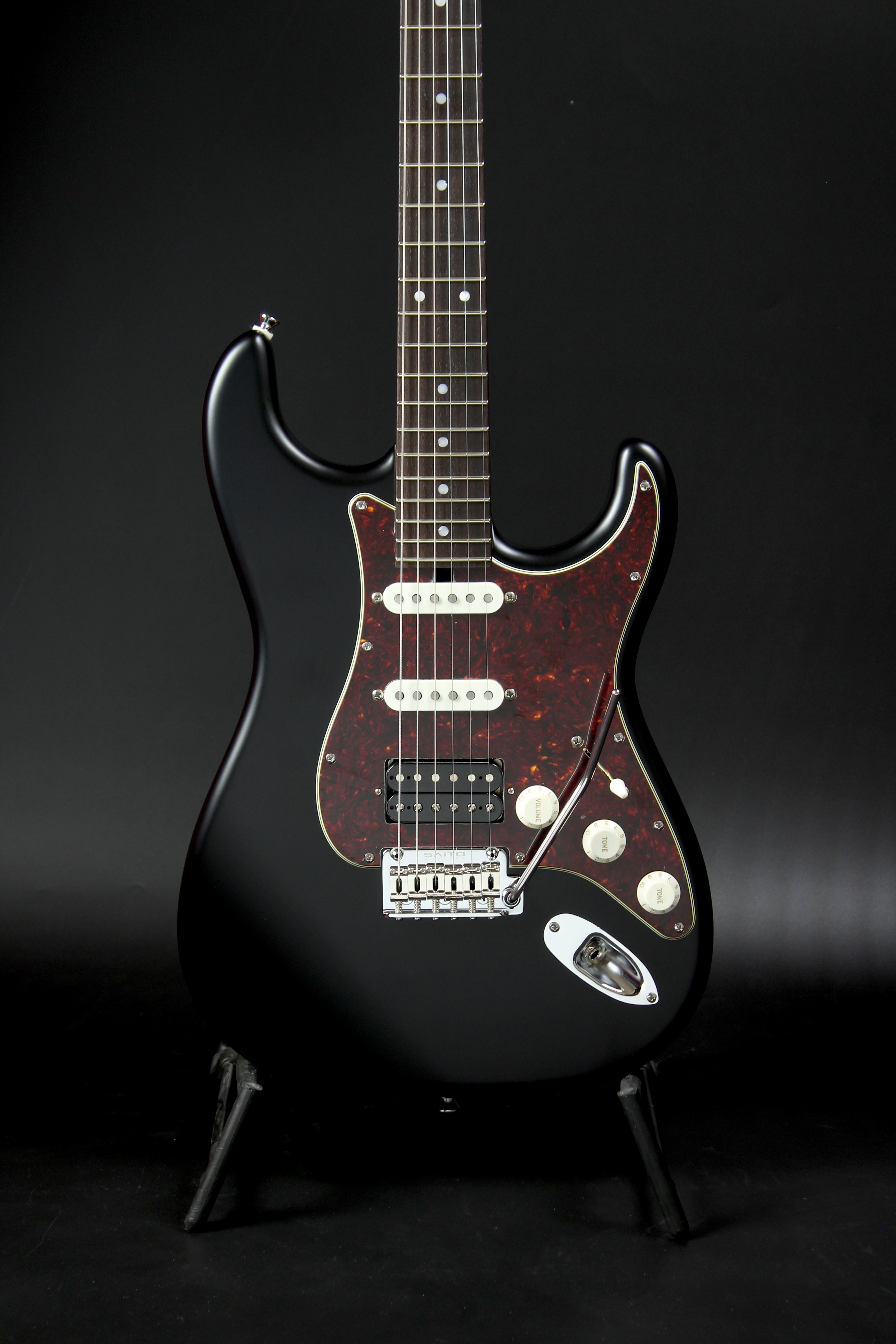ギター Saito Guitars S-622CS SSH S-622CS Black / Alder-Rose / SSH / Tortoise Guard – SAITO GUITARS