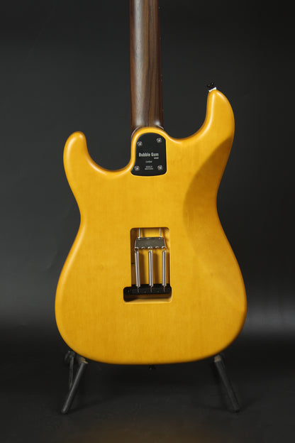 S-622CS Vintage Natural / Bubble Gum Wood-Rose Neck